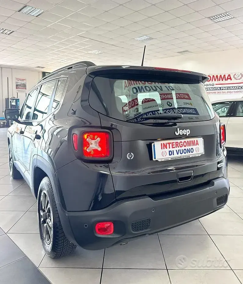 Usata Jeep Renegade Longitude 120 CV (88 kW) 2020 Nero SUV