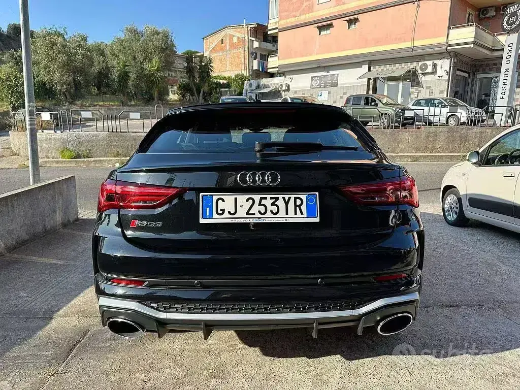 Usata Audi RS Q3 Sportback 400 CV (294 kW) 2022 Nero SUV
