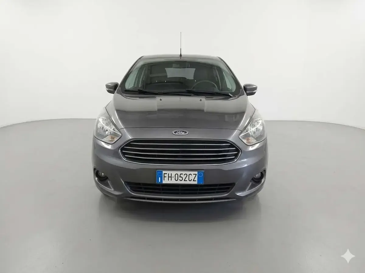 Usata Ford Ka Plus 71 CV (52 kW) 2017 Grigio Utilitaria
