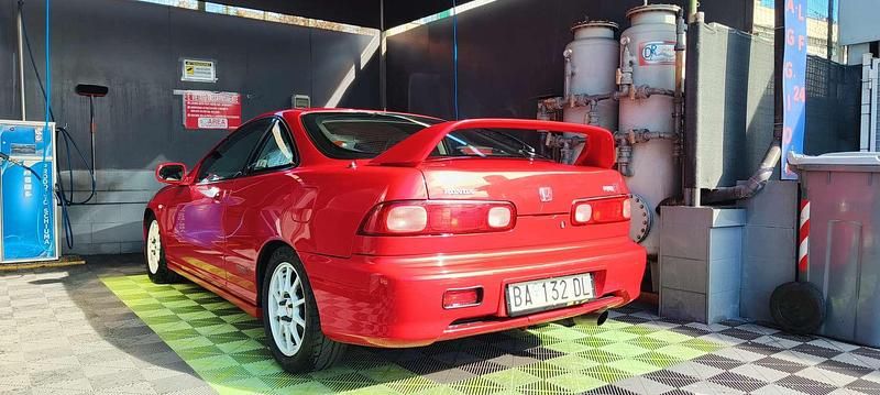 Usata Honda Integra Type R 190 CV (139 kW) 1998 Rosso Coupé