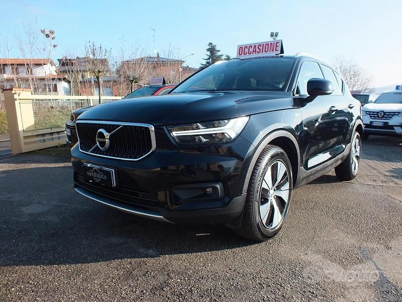 Gebraucht Volvo XC40 150 PS (110 kW) 2019 Schwarz SUV