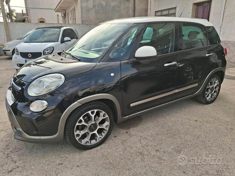 Usata Fiat 500L Lounge 105 CV (77 kW) 2014 Nero Monovolume