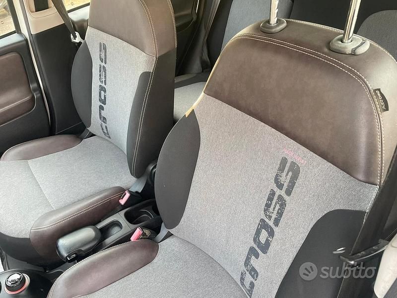 Usata Fiat Panda Cross Cross 80 CV (58 kW) 2016 Bianco Utilitaria