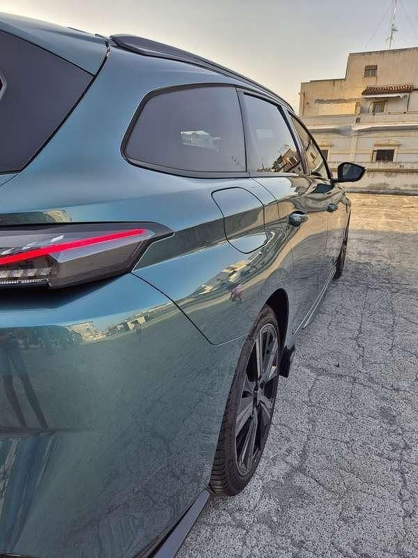 Usata Peugeot 308 GT 131 CV (96 kW) 2022 Verde Station wagon