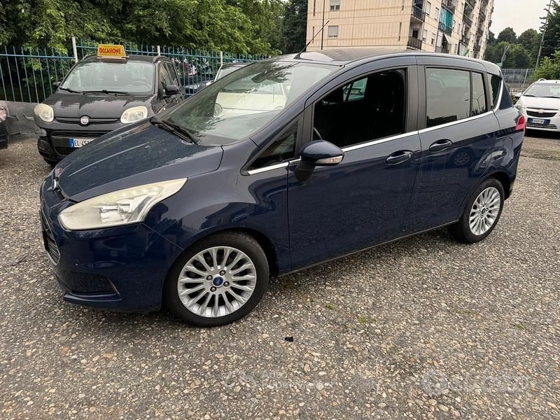 Begagnad Ford B-MAX Titanium 101 HK (74 kW) 2013 Blå Minibuss
