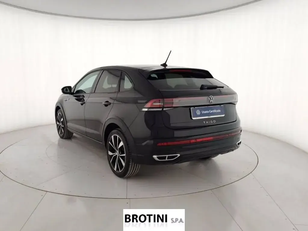 Usata VW Taigo R-line 110 CV (80 kW) 2024 Nero metallizzato SUV