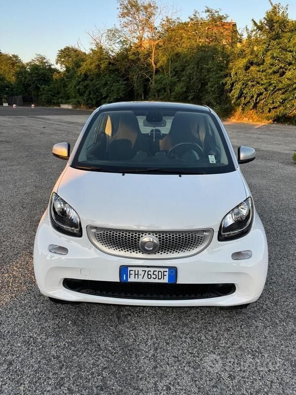 Usata 2017 Smart ForTwo Coupé Passion Due volumi | 12.000 € (Buon prezzo) - Immagine 1/4