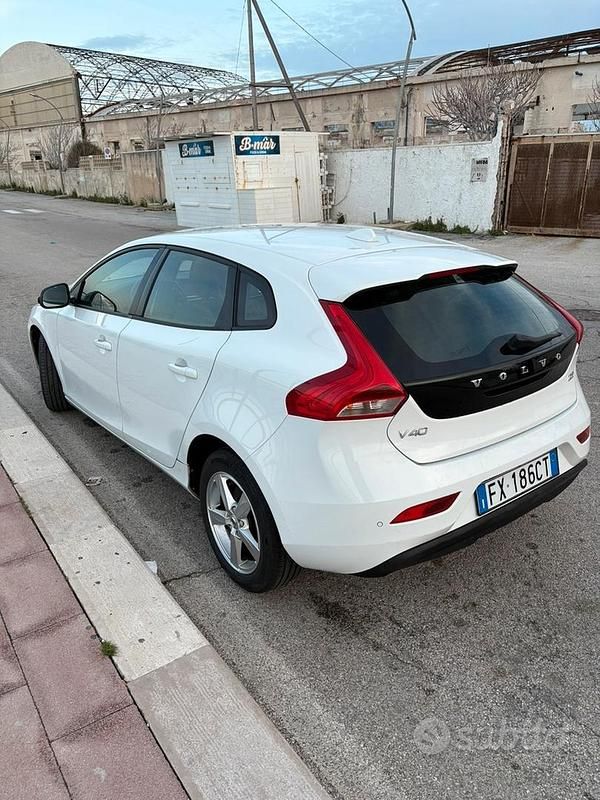 Usata Volvo V40 2016 Berlina
