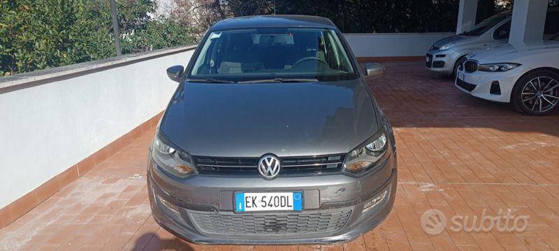 Usata VW Polo Comfortline 69 CV (50 kW) 2011 Grigio Utilitaria