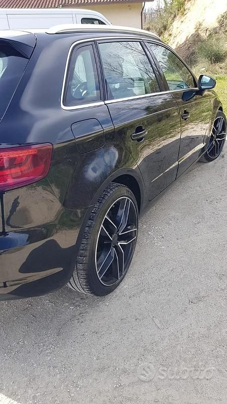 Usata Audi A3 105 CV (77 kW) 2014 Nero Berlina