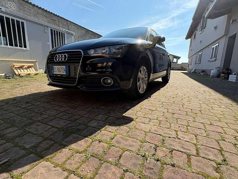 Usata Audi A1 Sportback Attraction 90 CV (66 kW) 2013 Nero Utilitaria