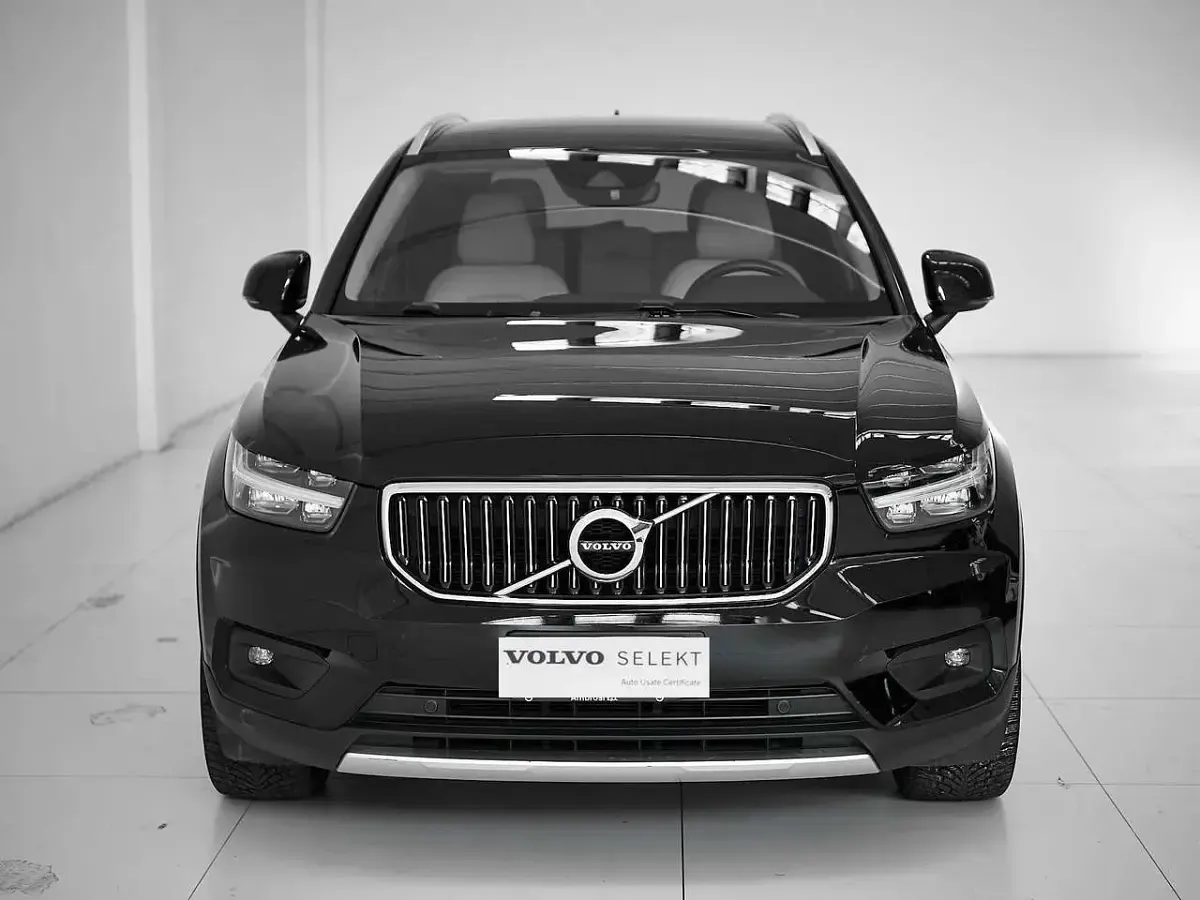 Usata Volvo XC40 Inscription 197 CV (144 kW) 2021 Nero SUV