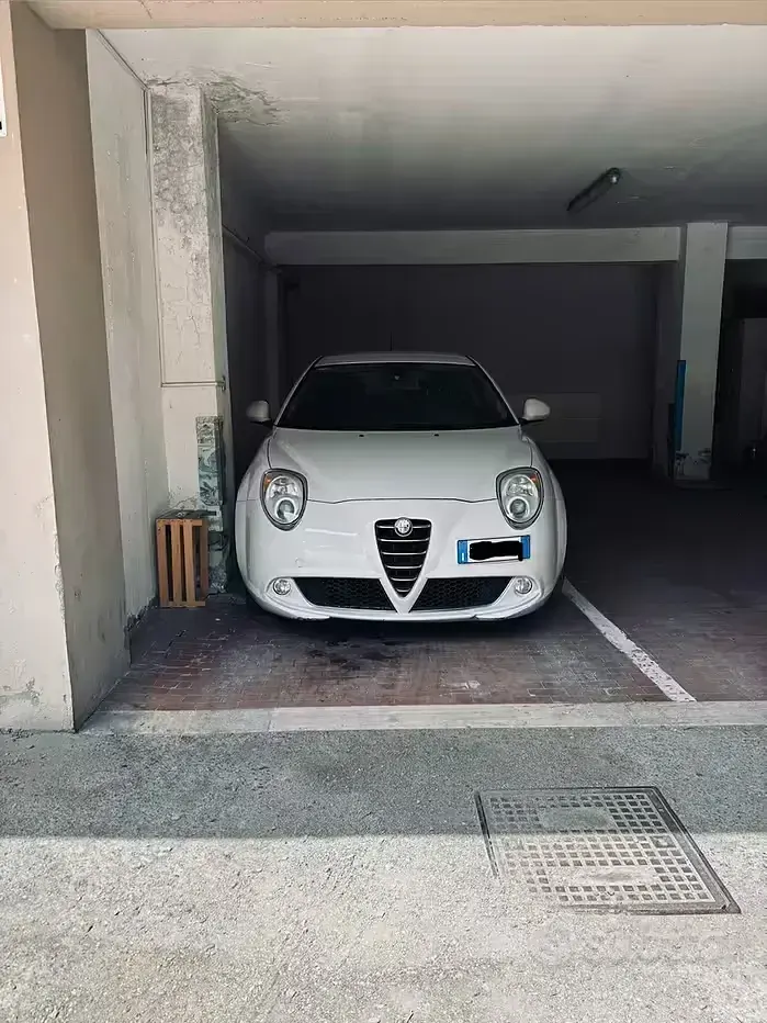 Usata Alfa Romeo MiTo 79 CV (58 kW) 2010 Bianco Utilitaria