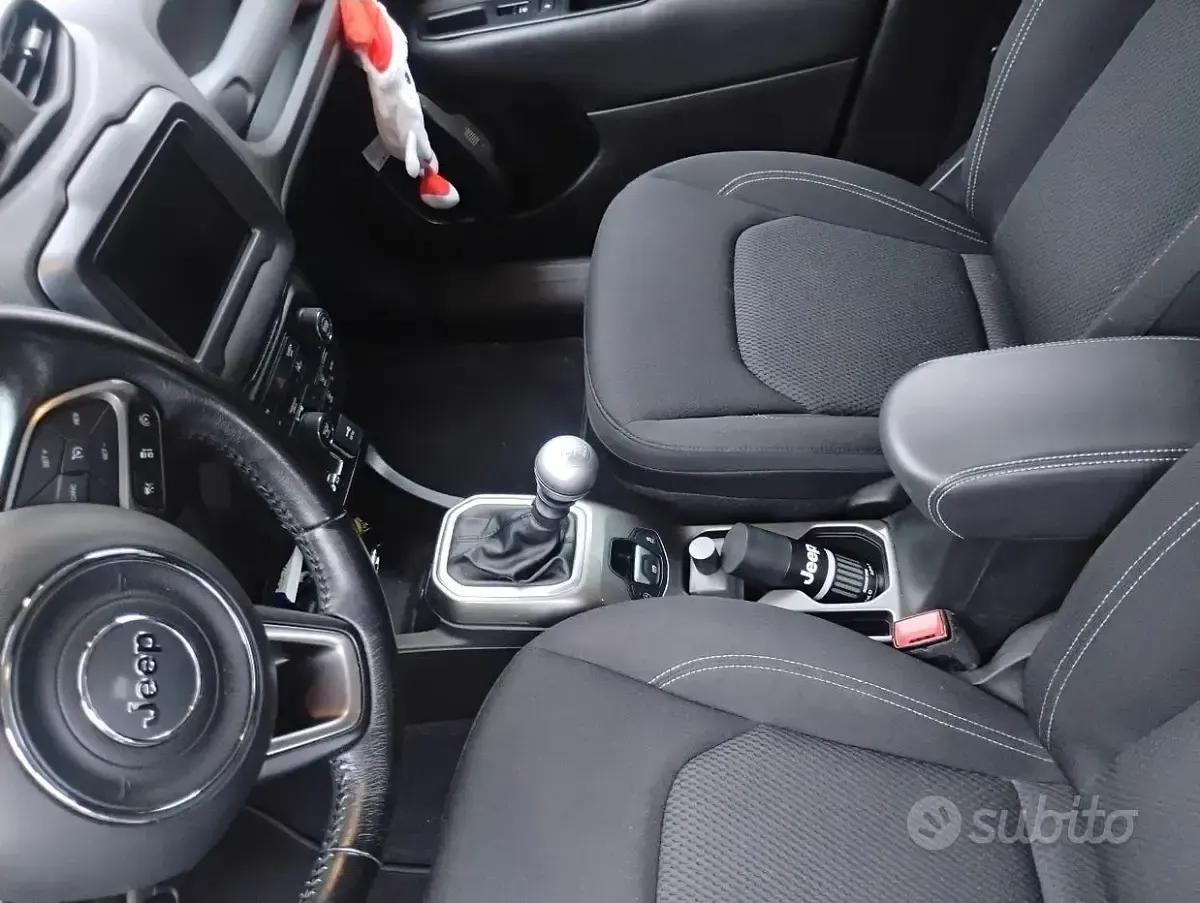 Usata Jeep Renegade Limited 120 CV (88 kW) 2018 Nero SUV