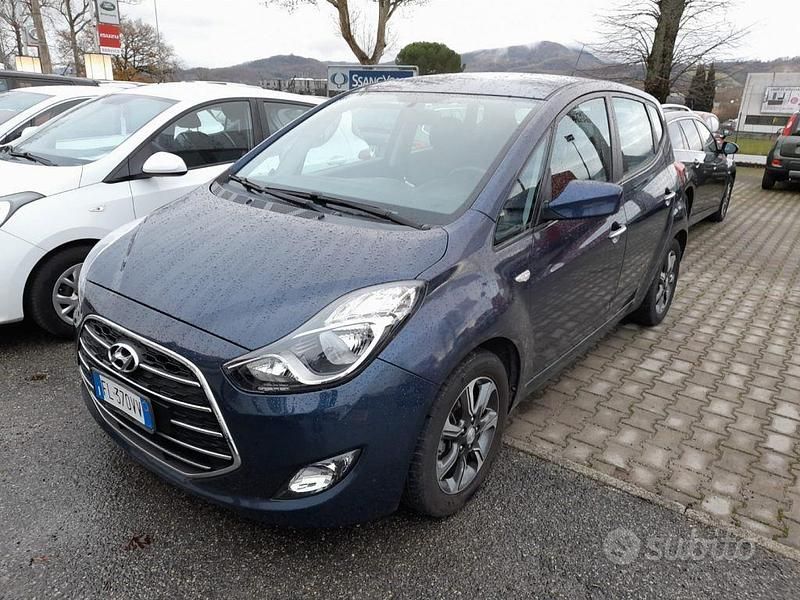 Usata Hyundai ix20 90 CV (66 kW) 2017 Blu Utilitaria