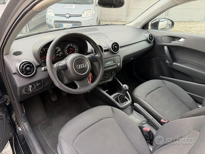 Usata Audi A1 Ambition 86 CV (63 kW) 2012 Nero Utilitaria