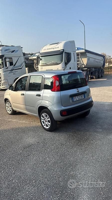 Usata Fiat Panda 85 CV (62 kW) 2016 Grigio Utilitaria