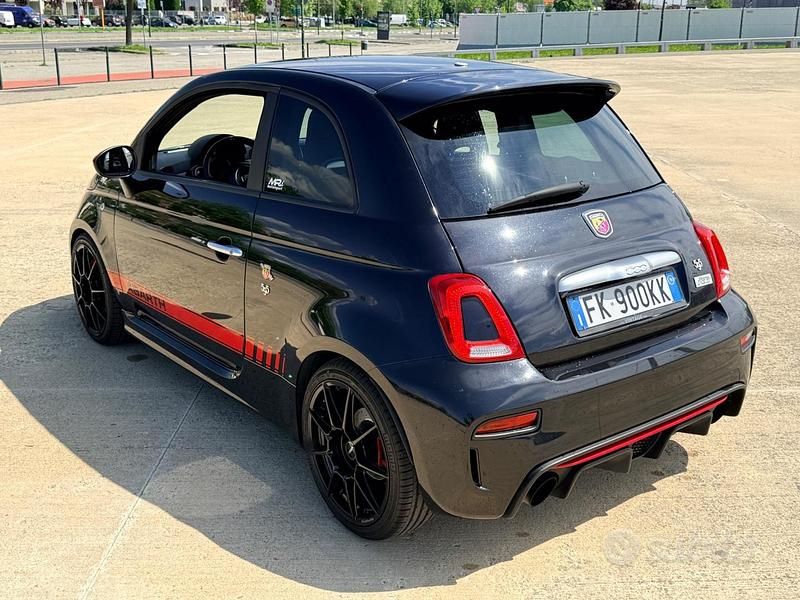 Usata Abarth 595 Pista 160 CV (117 kW) 2017 Nero Berlina