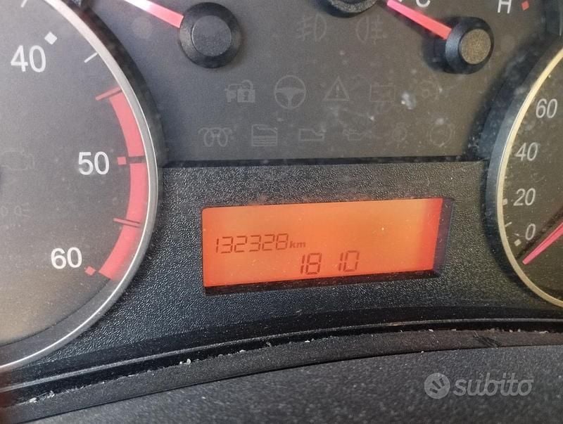 Usata Fiat Stilo 2001 Grigio Utilitaria