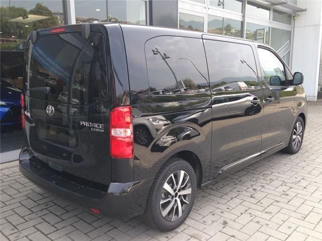 Toyota proace 2