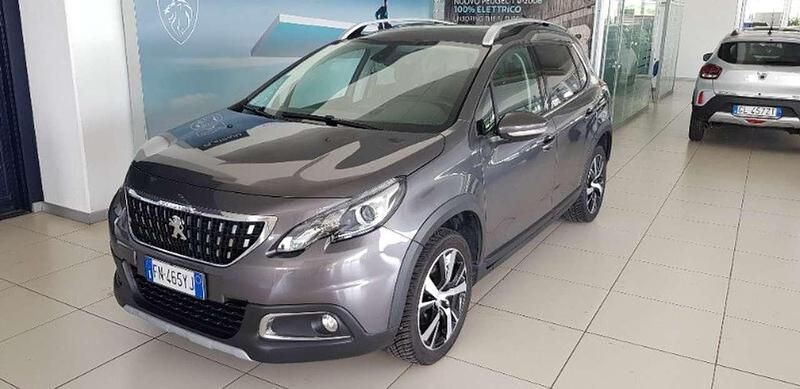 Usata Peugeot 2008 Allure 110 CV (80 kW) 2018 Grigio SUV