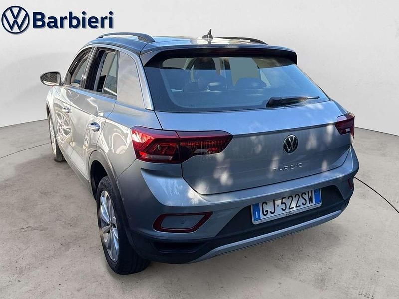 Usata VW T-Roc Life 110 CV (80 kW) 2022 Grigio SUV