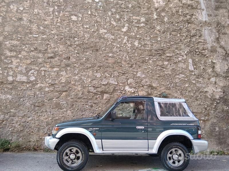 Usata Mitsubishi Pajero Top 99 CV (72 kW) 1992 SUV