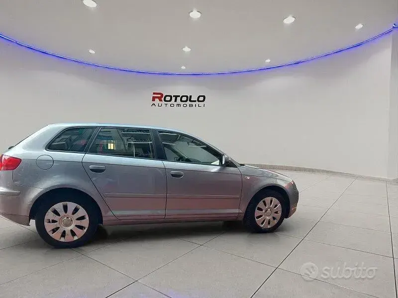 Usata Audi A3 Sportback Attraction 116 CV (85 kW) 2004 Blu/azzurro Utilitaria
