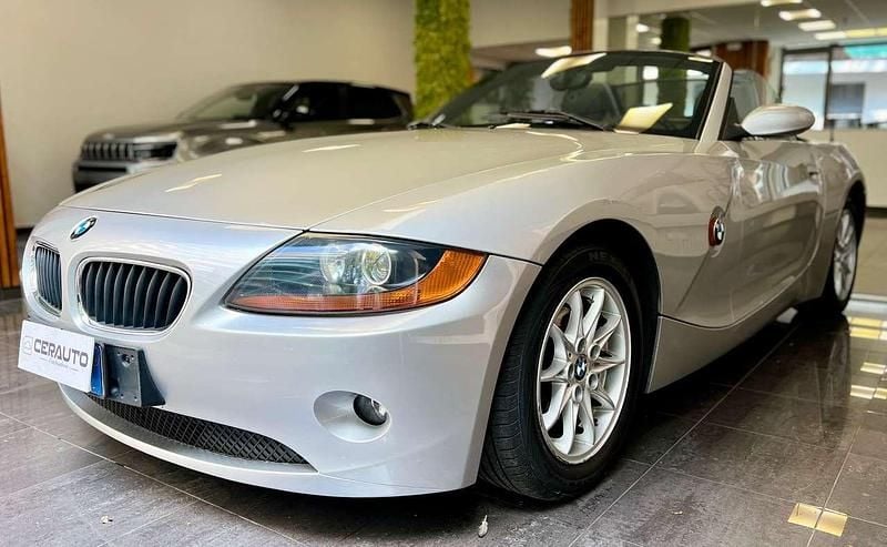 Usata BMW Z4 170 CV (125 kW) 2004 Argento Cabrio