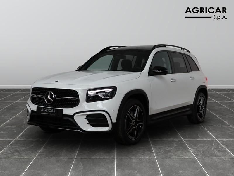 Bianco Nuova 2025 Mercedes GLB200 Advanced Plus SUV | 47.990 € (Buon prezzo) - Immagine 1/4