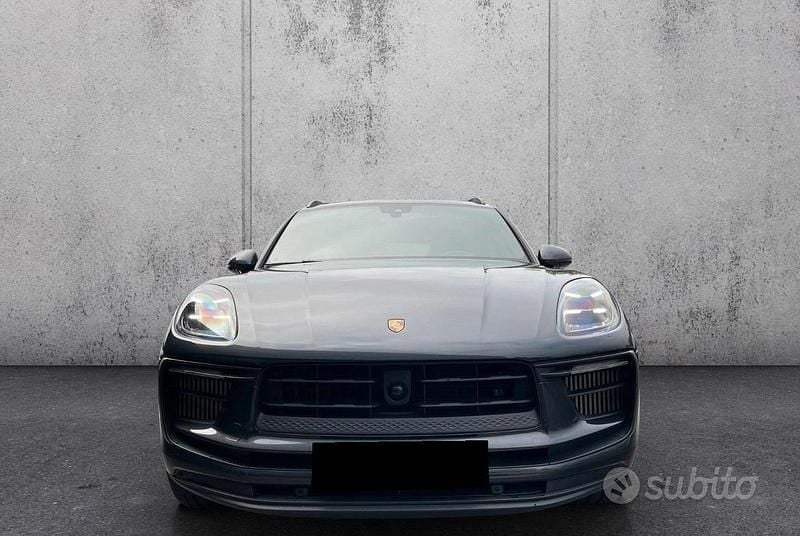 Usata Porsche Macan 381 CV (280 kW) 2024 Grigio SUV