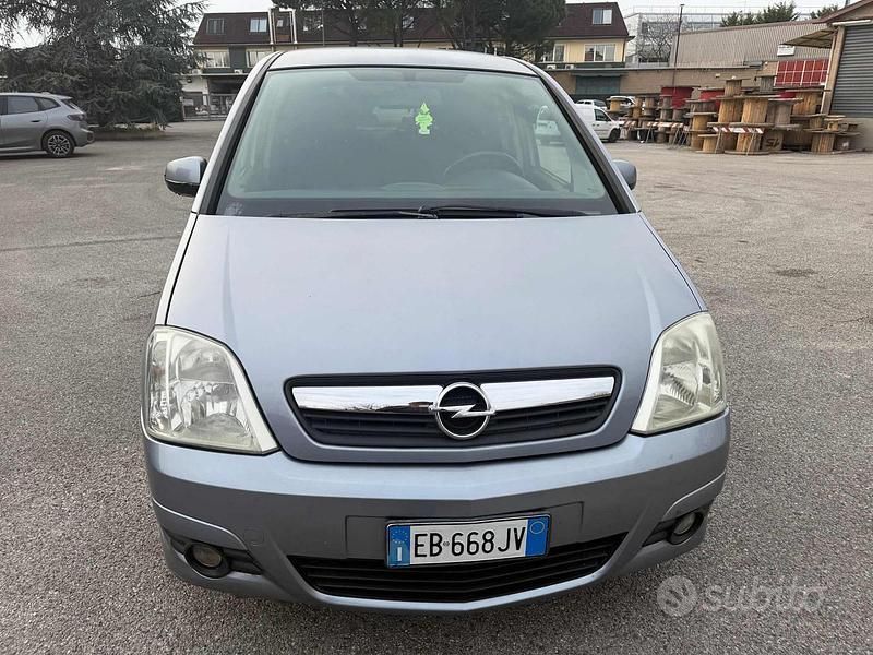 Occasion Opel Meriva Enjoy 90 ch (66 kW) 2010 Gris Monospace