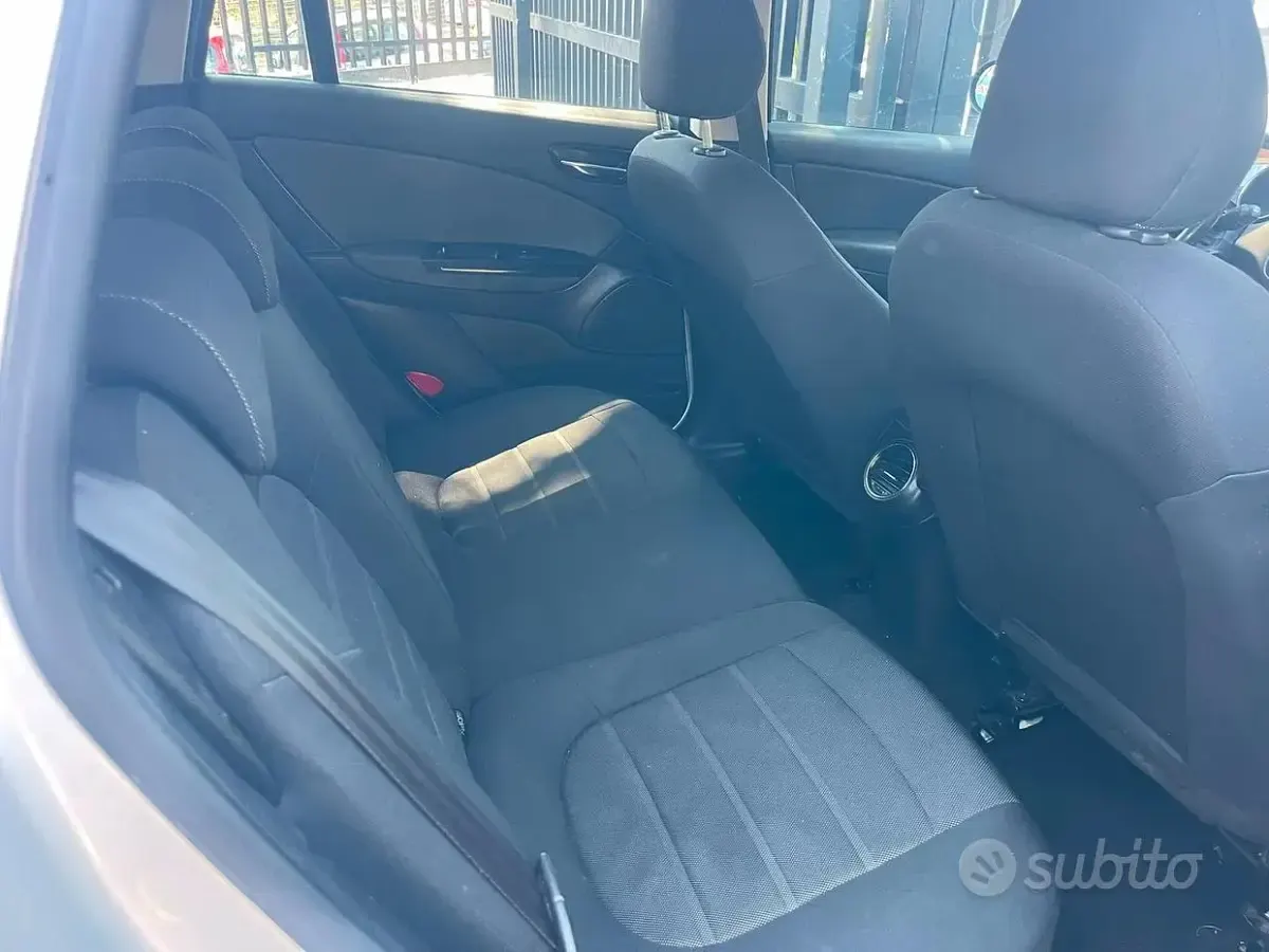 Usata Fiat Bravo Dynamic 90 CV (66 kW) 2010 Blu Utilitaria