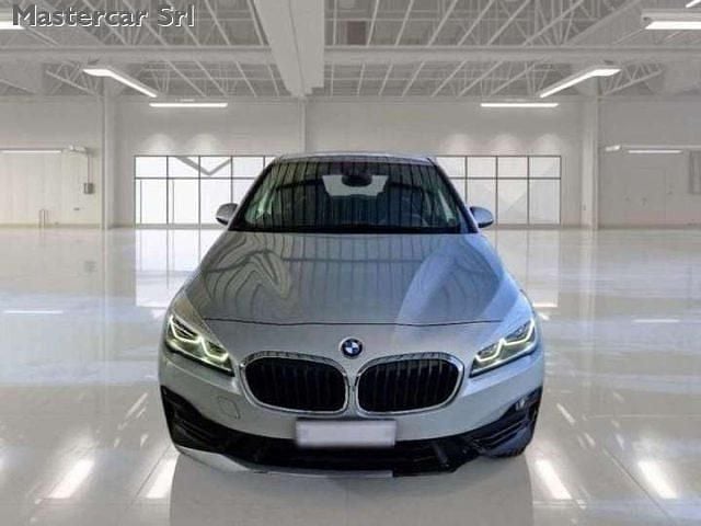 Usata BMW 225 Active Tourer iPerformance 136 CV (100 kW) 2020 Argento Monovolume