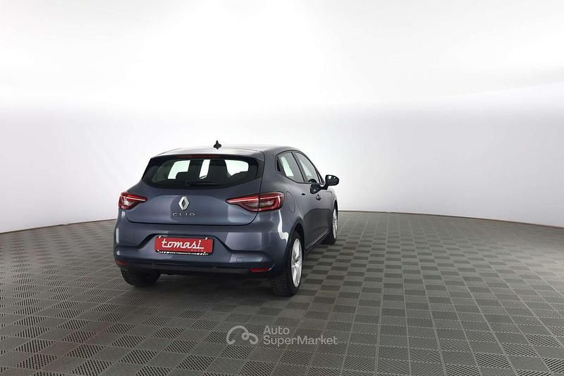 Usata Renault Clio V Business 140 CV (102 kW) 2021 Grigio titanio Utilitaria