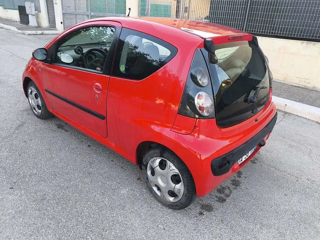 Usata Citroën C1 54 CV (39 kW) 2006 Rosso Utilitaria