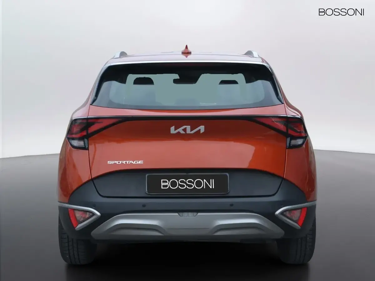 Usata Kia Sportage 136 CV (100 kW) 2022 Arancione SUV