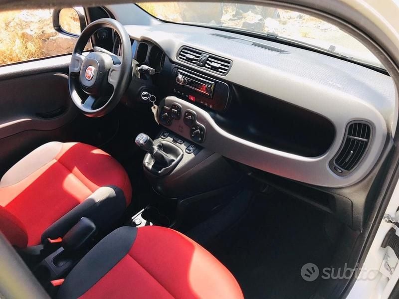 Usata Fiat Panda 95 CV (69 kW) 2012 Bianco Utilitaria