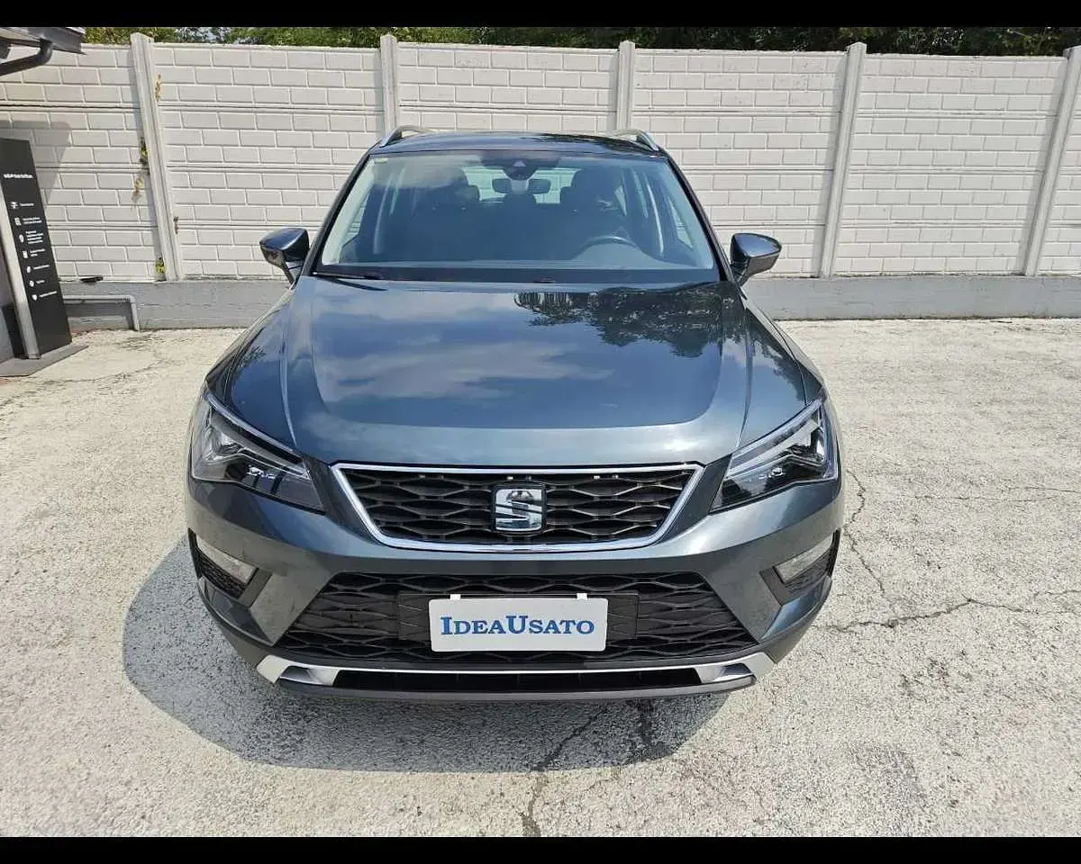 Usata Seat Ateca Ecomotive 116 CV (85 kW) 2019 Grigio SUV