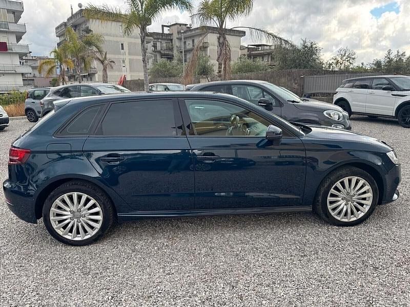 Usata Audi e-tron Sport 109 kW (149 CV) 2018 Blu SUV