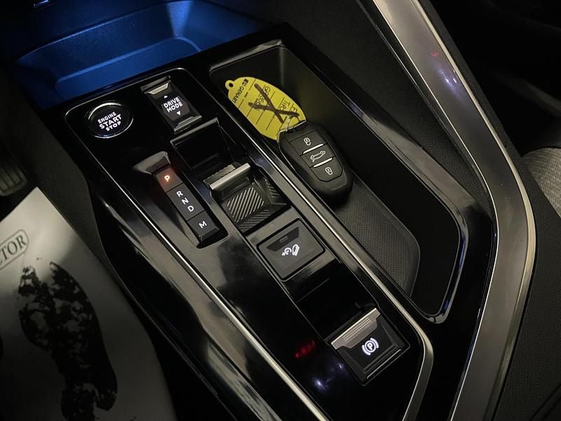 Usata Peugeot 3008 131 CV (96 kW) 2023 Bianco SUV