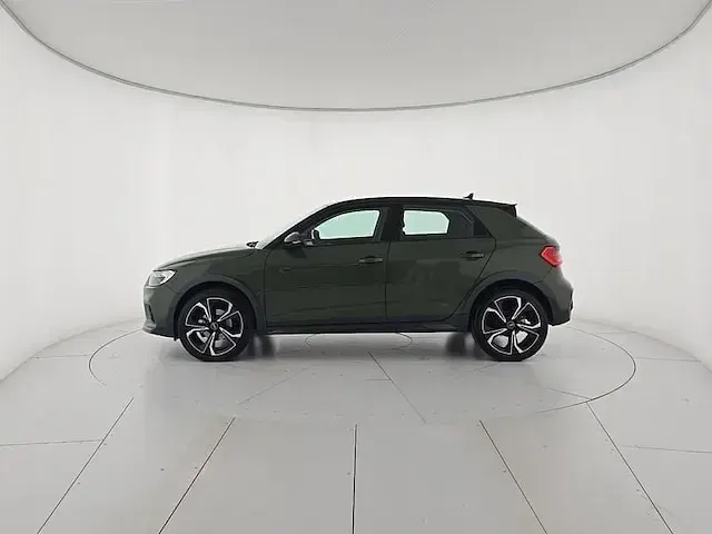 Usata Audi A1 Comfort 116 CV (85 kW) 2025 Verde SUV