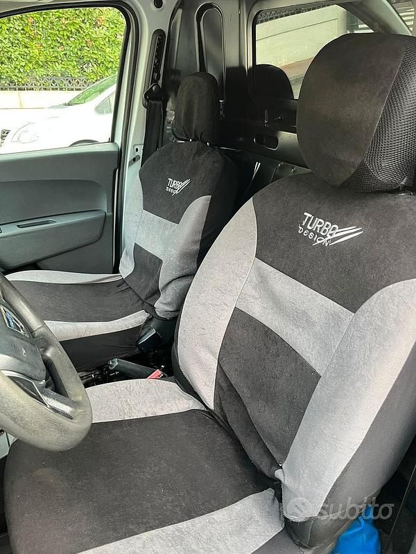 Usata Dacia Dokker 95 CV (69 kW) 2017 Bianco Monovolume