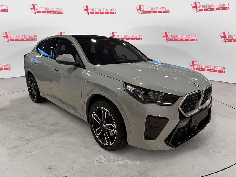 Begagnad BMW X2 M Sport 170 HK (125 kW) 2025 Grå SUV