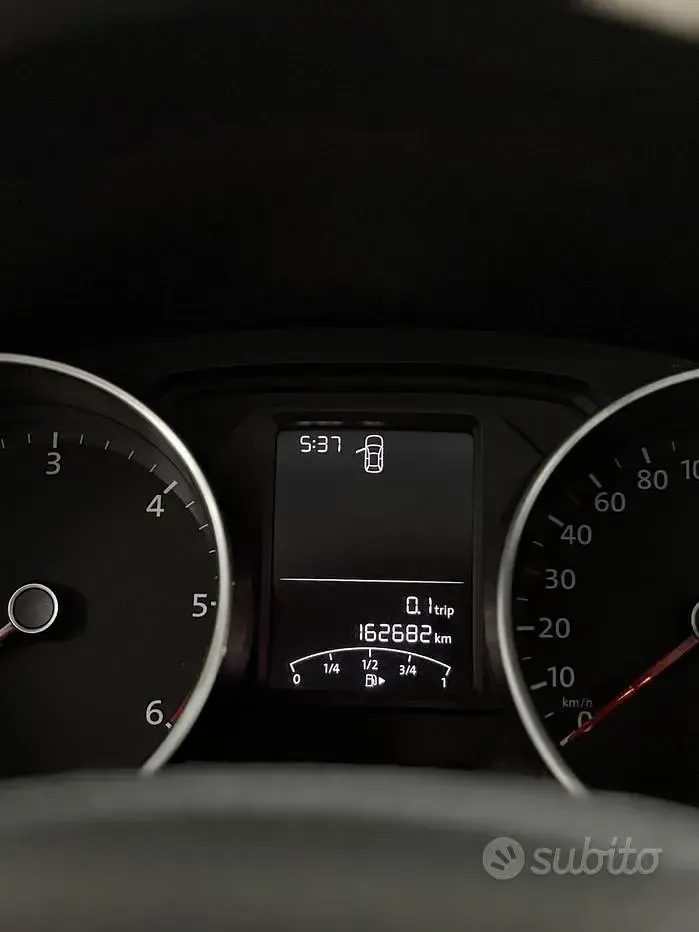 Usata VW Polo Trendline 75 CV (55 kW) 2015 Bianco Berlina