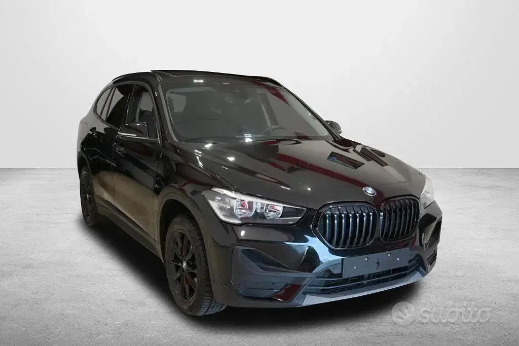 Usata BMW X1 Advantage 116 CV (85 kW) 2020 Nero SUV