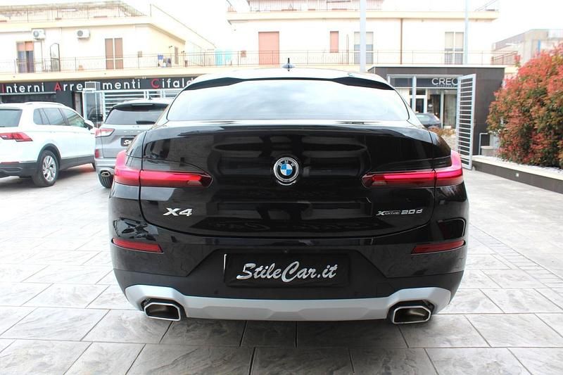 Usata BMW X4 Comfort Edition 190 CV (139 kW) 2022 Nero SUV