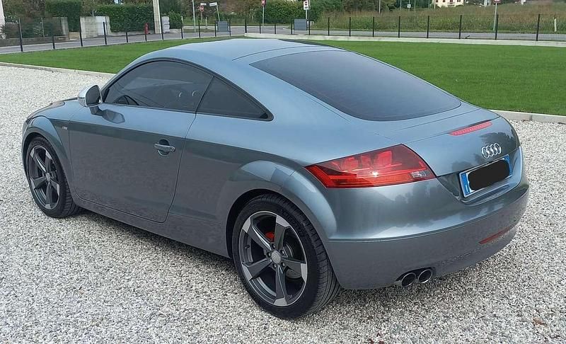 Usata Audi TT Ambiente 200 CV (147 kW) 2006 Coupé