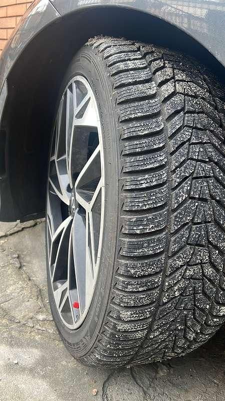 Usata Hyundai Ioniq 6 167 kW (228 CV) 2023 Berlina