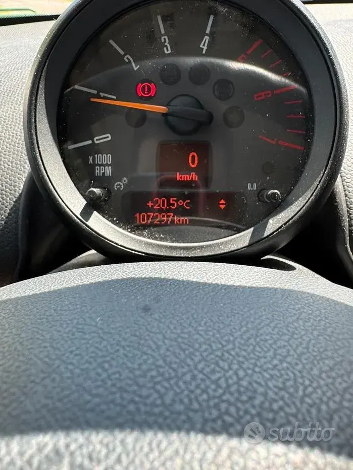 Usata Mini One D Countryman 90 CV (66 kW) 2015 Verde SUV
